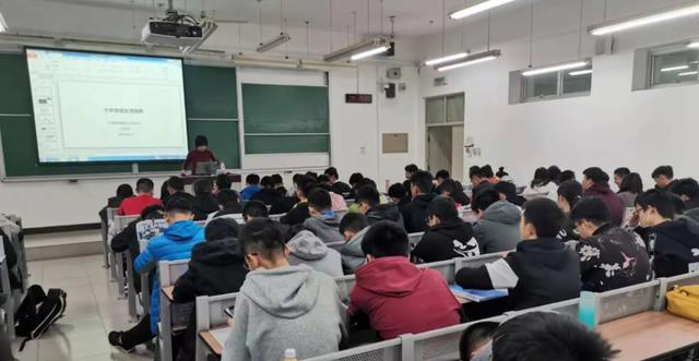 求职|北大硕士求职被拒，原因很真实，或将印证了金本银硕铜博的鄙视链