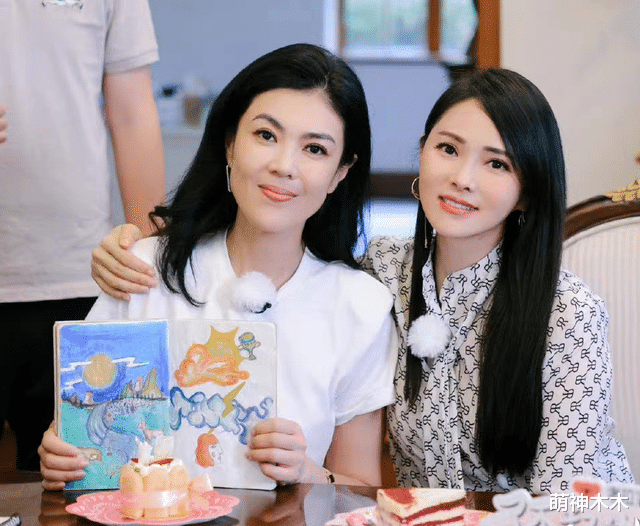 才不要和老板谈恋爱|被孤立、发丑照、相互内涵，这些大咖姐妹翻脸比翻书还快