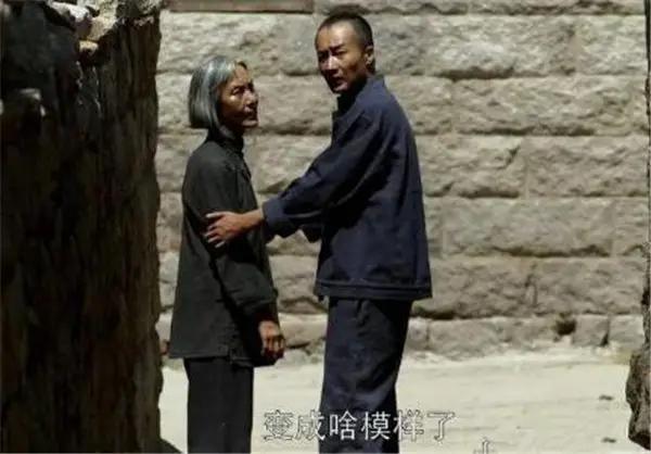 正午阳光|别看他在《父母爱情》里灰头土脸，其实他才是正午阳光的宝藏配角