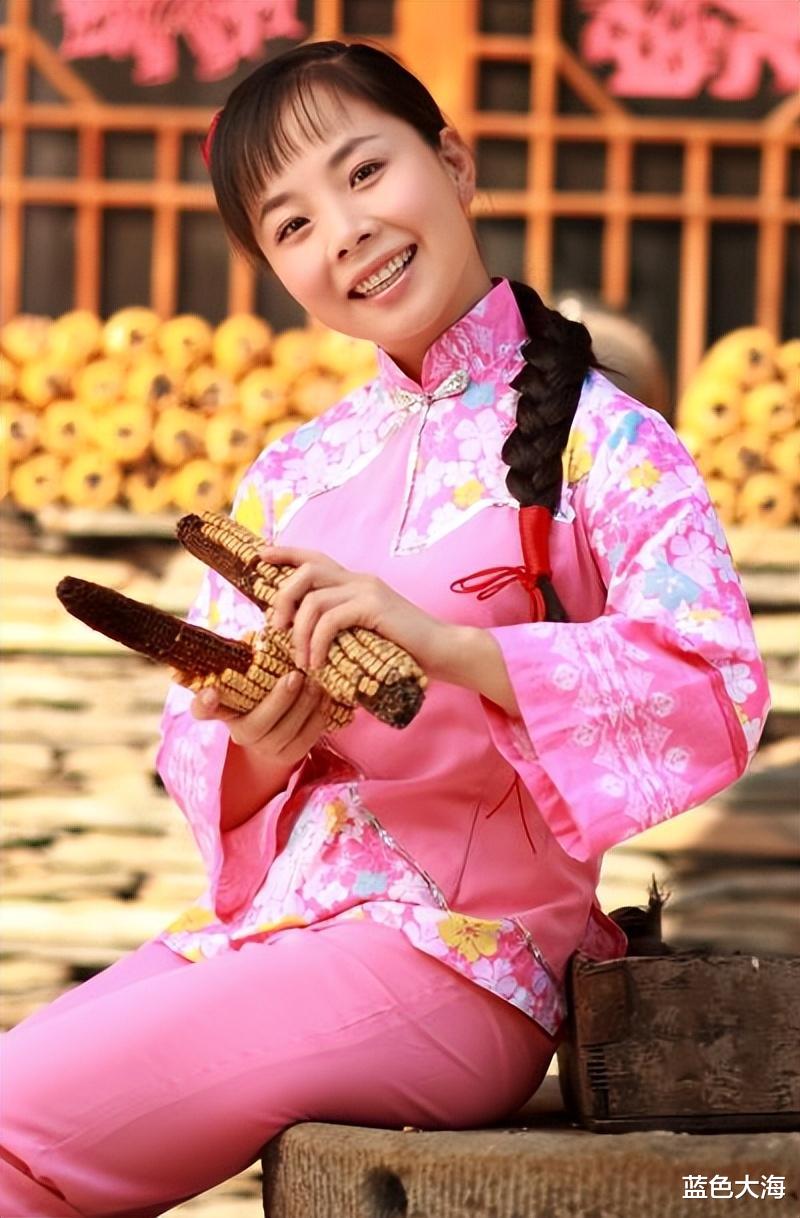 王二妮|\星光大道\王二妮: 放弃百万年薪下嫁农村, 婚后被婆婆当亲女儿疼爱