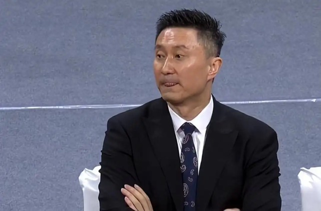 杜锋|半决赛杜锋大骂周鹏徐杰，赛后发声给宏远泼冷水，赵睿最新摊牌