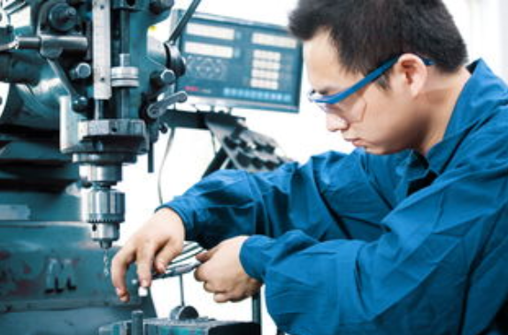 华为|上级安排工作时,下属要做到哪些做法?