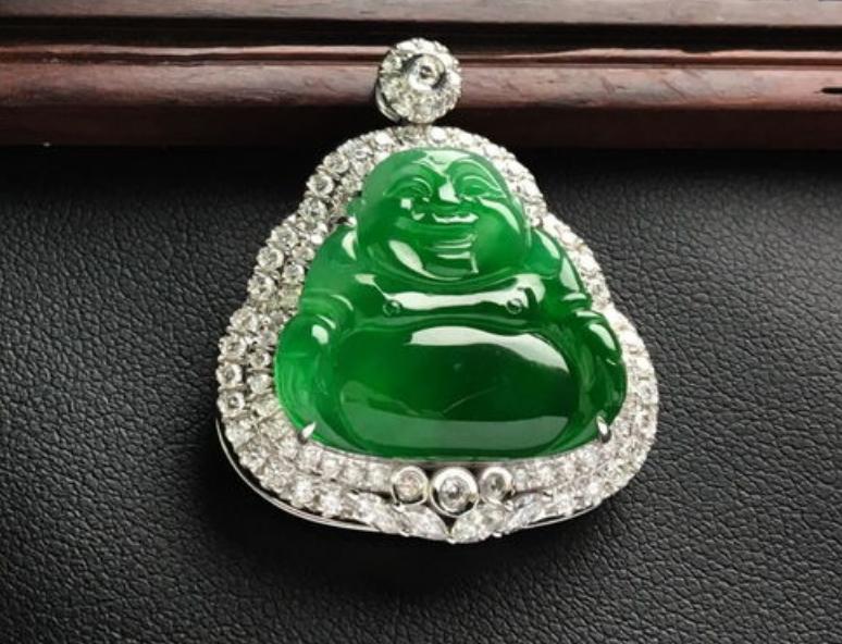 雕刻|原石是翡翠最美的形态,雕刻完体现饰品价值,饰品也具有内涵