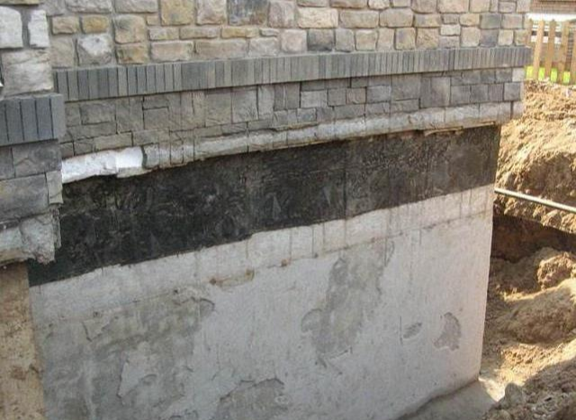 外墙防水保护层用聚苯板代替砖砌,真的好吗?为什么?注意什么?