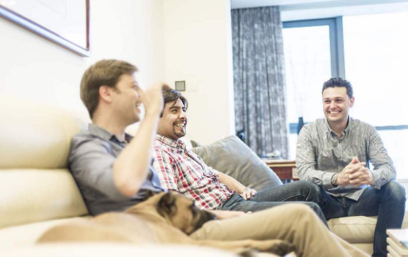 考试|工作的行业决定了工资高低吗?