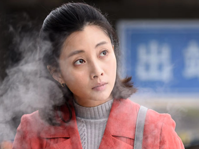 鸡毛飞上天|《鸡毛飞上天》：被名字耽误的佳作，一口气追下来太过瘾！