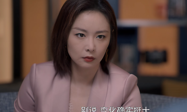 吴红玫|吴红玫虽然自卑,但在生活中的磨砺下,她已经变成了一个乐观而自信的女人。