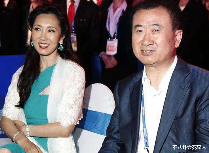 豪门|内地6大豪门阔太，嫁首富，被英国王子接见，住故宫边，钱花不完