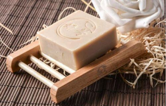 给油烟机涂点肥皂,原来能有这样的功效,这些技能又get到了