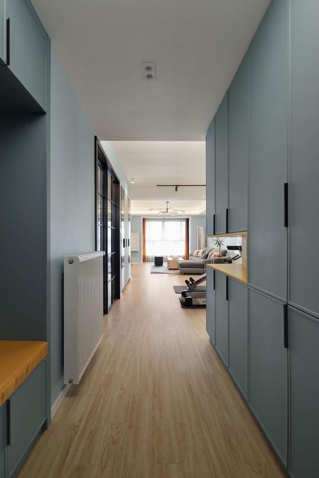 海蓝色的浪漫二人世界,不仅能满足业主的少女心,也能满足实用性