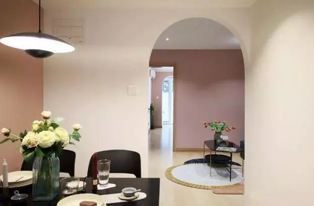 50㎡一字型公寓,玄关鞋柜可做电视墙,超经典的简约一居室