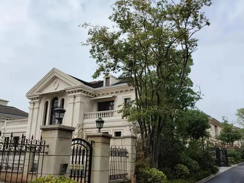 星空下的劲浪别墅家庭影院设计FOCAL 100系列定制影院规划设计