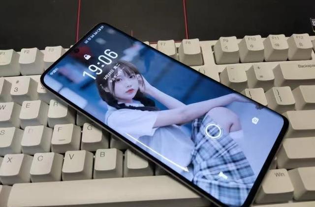 小米科技|2K曲面屏+前置4400万+骁龙888,跌至3499元,“跳水价”1500元