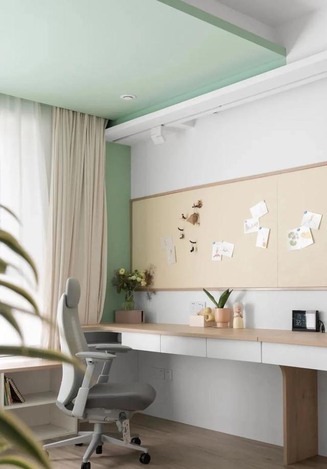 难怪越来越多的人喜欢“去客厅化”,看了她家才知道,是真的实用