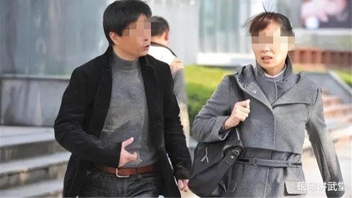 回顾：男子谎称会疏通经络治病回顾，女子多次脱光被侵害，此旧案结果如何？