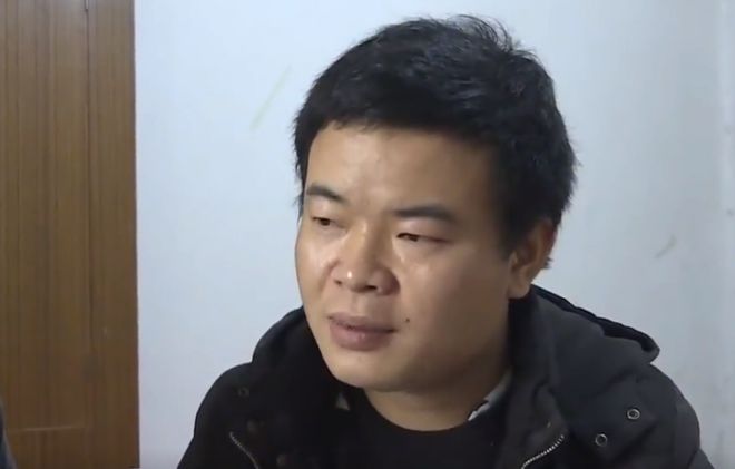 女子新婚后跳楼昏迷,丈母娘讨要说法时,丈夫:看她的手机
