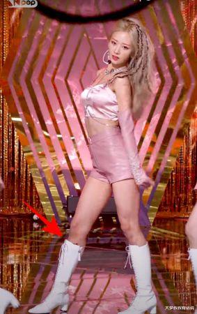 林更新|Apink普美舞跳到一半“白靴染红脚流血了”网友赞叹：很专业