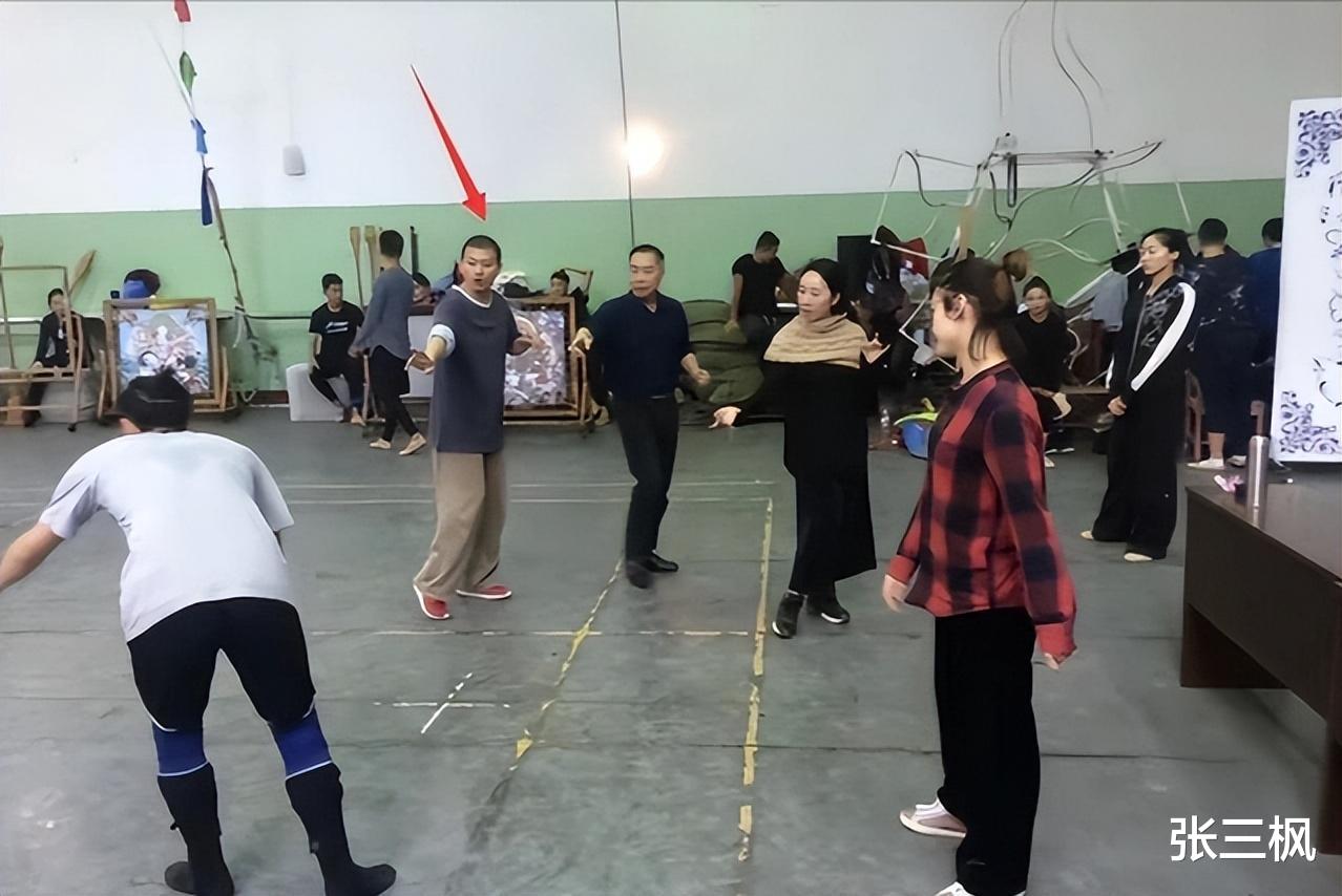 王迪|噩耗！国家一级演员王迪抑郁症去世，享年44岁，两孩子还没成年