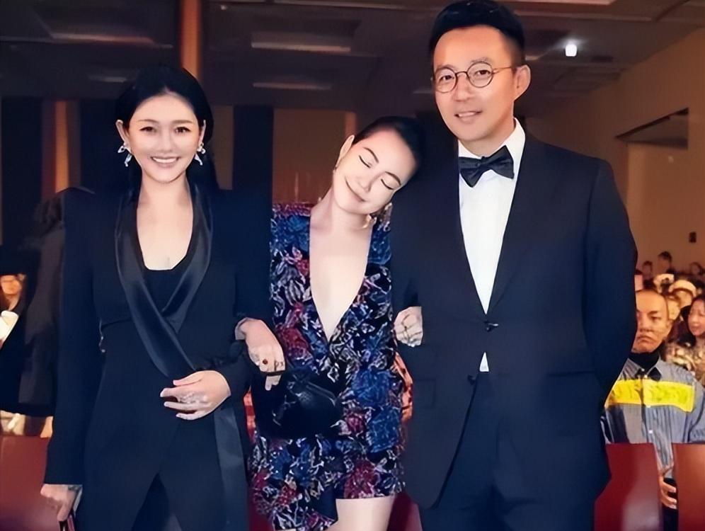 小S|曝许雅钧欲接私生子回家，小S心情不好深夜买醉，或将净身出户