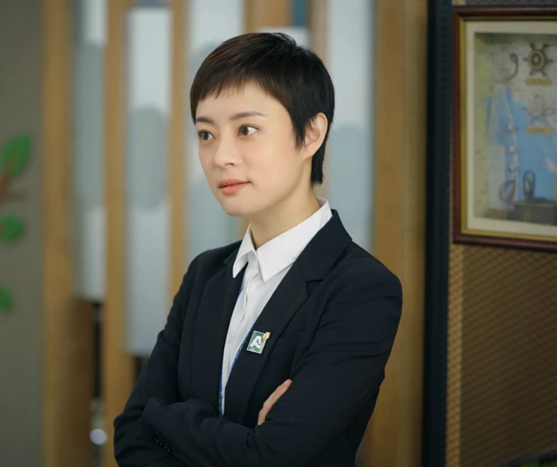 老板娘|由于角色过分“不要脸”，无人愿意接拍，老板娘只得亲自上阵