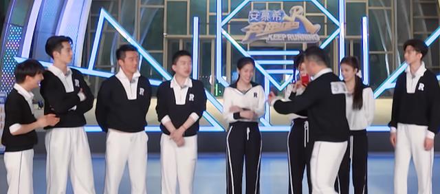 张碧晨|被agelababy带偏,张碧晨:我确实不聪明,该吃点东西补补脑