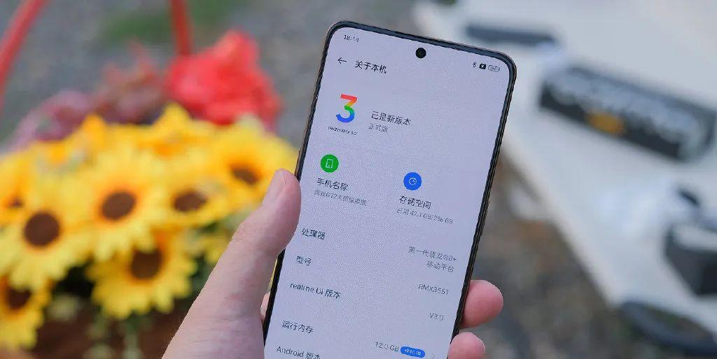 spring|无需频繁换手机，如果预算充足，这4款机型一步到位，用5年不卡顿