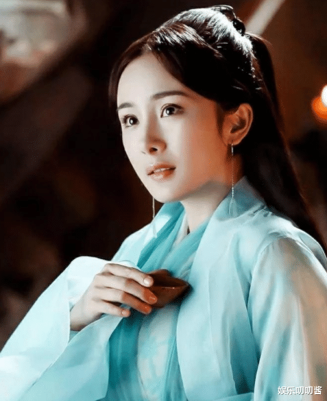 范丞丞|龚俊成嘉行“御用男主”?与热巴新剧未播,曝将杨幂合作《司命》