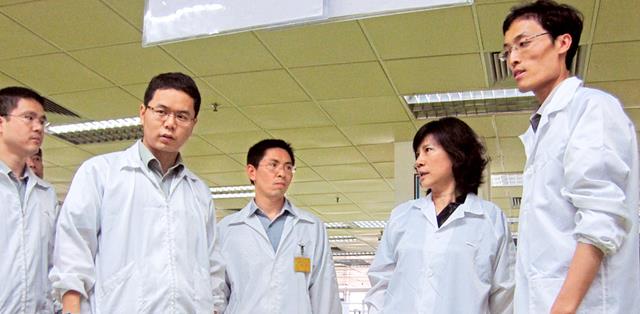 日照|董明珠用人标准引发热议,“跳槽来的人我不用,能力再强也不行”