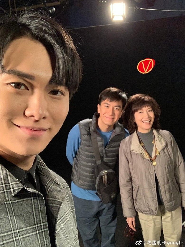 马国明|马国明恢复单身，黄心颖贪恋51岁许志安，错过人群中最乖的崽