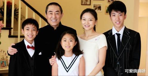 张艺谋|张艺谋情史:跟发妻离婚,女儿挤走巩俐,陈婷隐忍11年修成正果