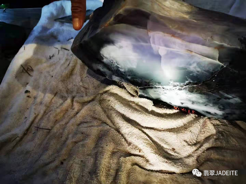 |课堂 | 浅析赌石大马坎场区与地质学的联系