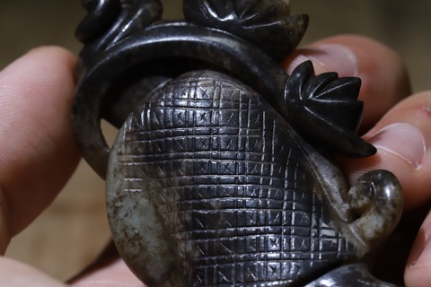 |和田玉“提油 持莲童子