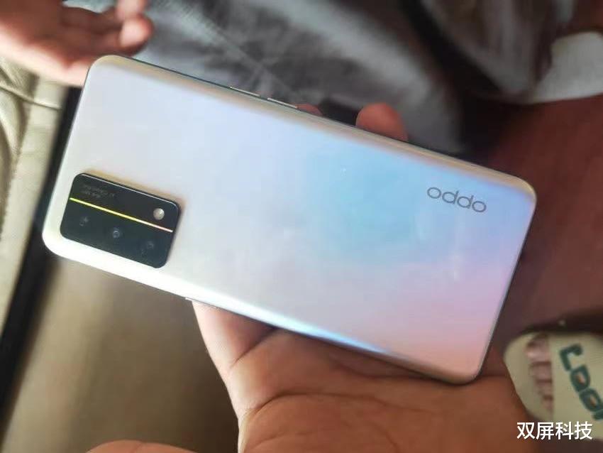 魅族flyme|错过双十一没关系，这4款千元机，依然高配低价