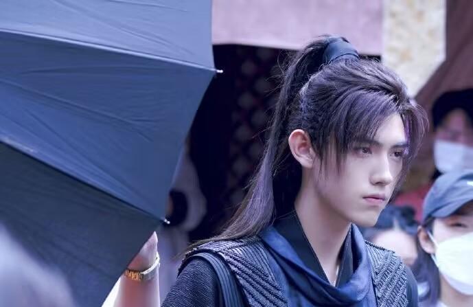 张婧仪|陈飞宇、张婧仪被爆二搭,出演古装仙侠剧,人设比“李峋”更深情