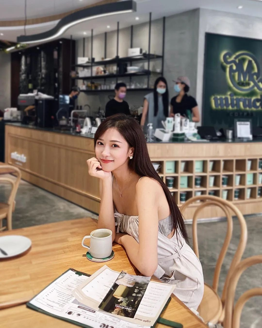 林志玲|台湾网红杜衫衫,神似林志玲的甜美系女神