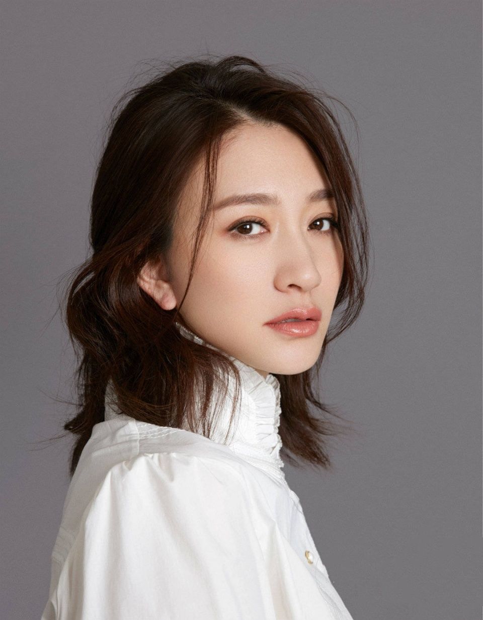 李小冉|“冻龄女神”李小冉:40岁嫁给亿万身家男闺蜜