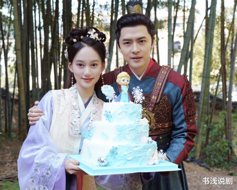 00后|《倾城亦清欢》后，又一“叔侄恋剧”将袭，00后开演古偶女主！