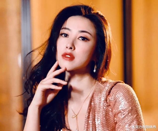 巩俐|筷子腿、排骨胸是浪姐标配?这些珠圆玉润的女星难道不更有味道?