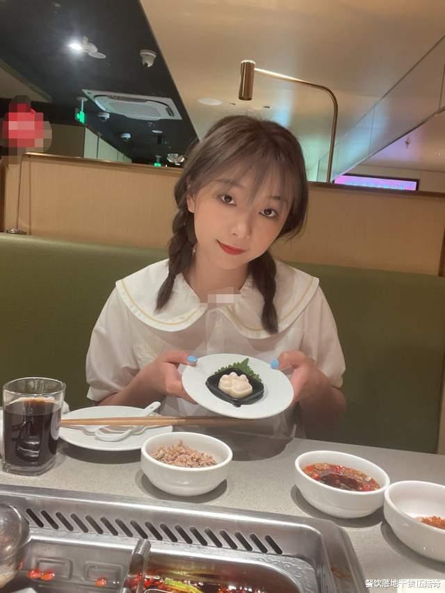 唉，餐饮巨头都撑不住了，小店还能扛到过年吗？