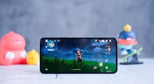 折叠屏|99%好评率,独一无二的1.5K直屏旗舰,骁龙8+Gen1领衔