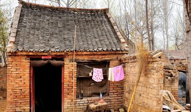 |农村有房的“恭喜”，老房子国家“统一处理”，每家每户都将受益