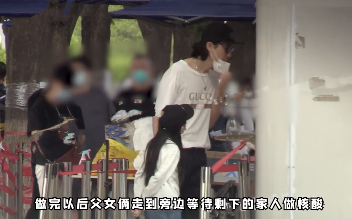李承铉|戚薇安心养胎，李承铉带女儿Lucky一起做核酸，仍是带娃主力军