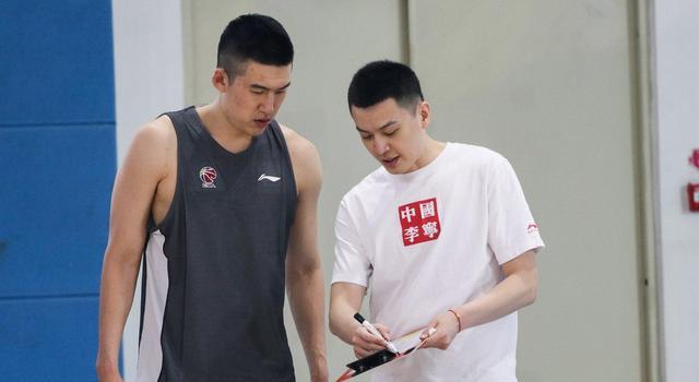 易建联|如果辽篮主帅不是杨鸣，而是郭士强，张镇麟+付豪的命运会如何？