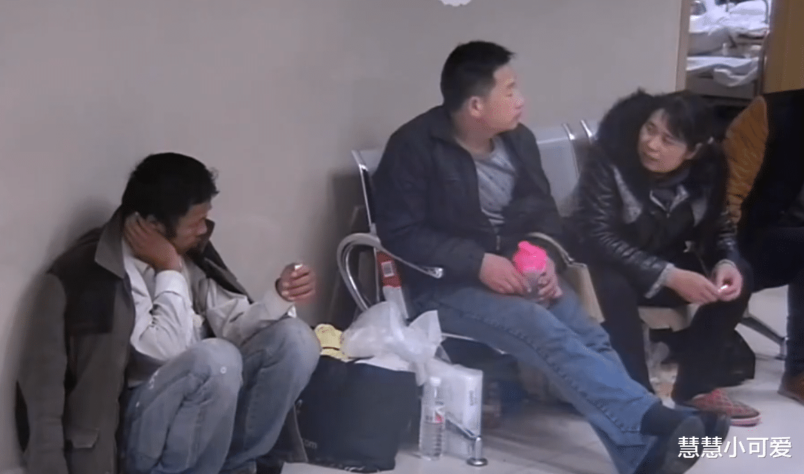 18岁孕妇被捅6刀,病危时却没家人联系方式,父亲三次劝说终和好