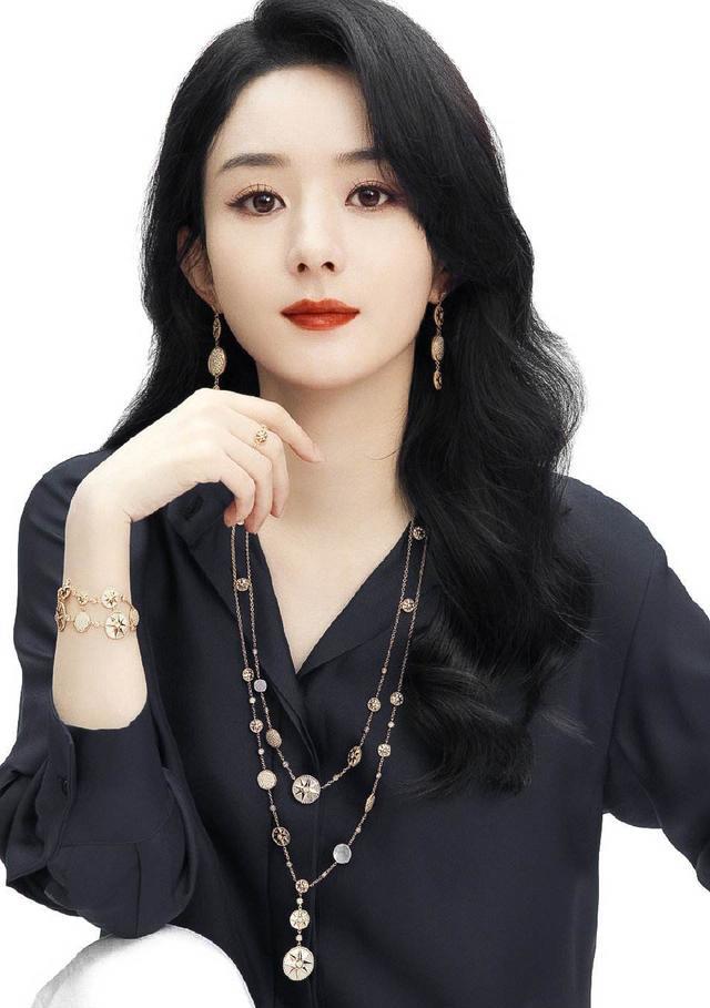 张梓琳|杨紫因为一个玩笑的理由拒绝和赵丽颖合作，网友：小吃货