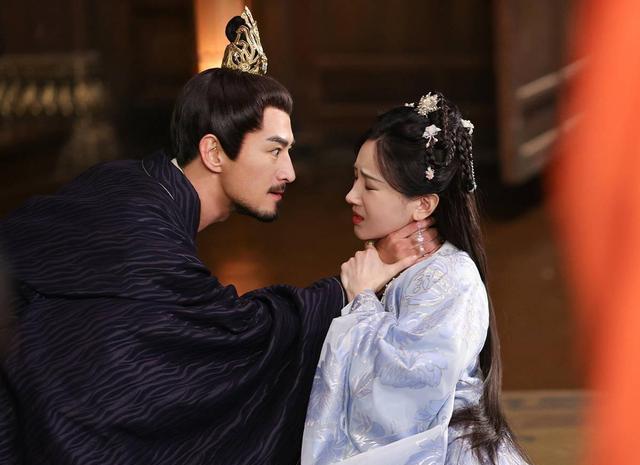 尹嵩|《卿卿日常》：尹嵩将败与赵芳如之手，被父亲厌弃