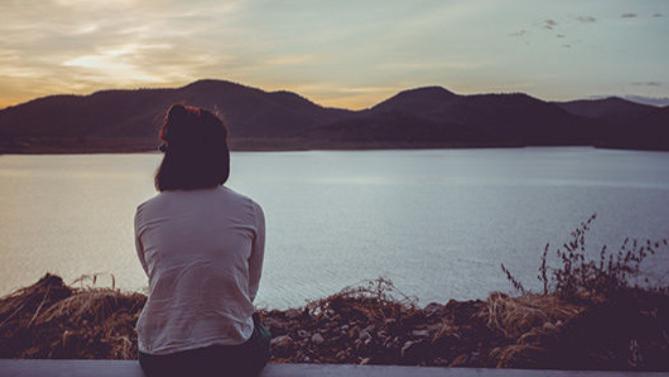 失亲之痛不会停息，但我们可以拥有平和