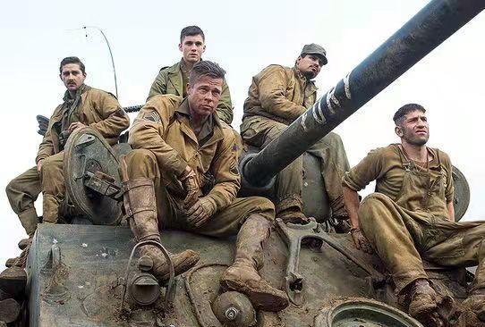 布拉德·皮特|好莱坞巨星布拉德皮特片场卷入争端，《狂怒》假戏真做？