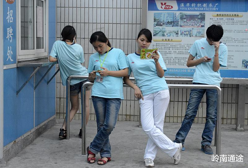 |一个人在办公室上班,也没有领导看着,该怎么熬?君子慎独很重要