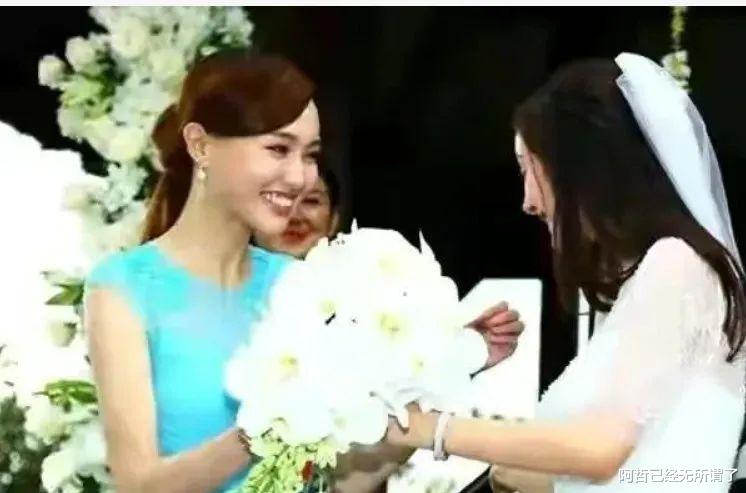 娱乐圈|娱乐圈的姐妹花，一对比一对“塑料”？